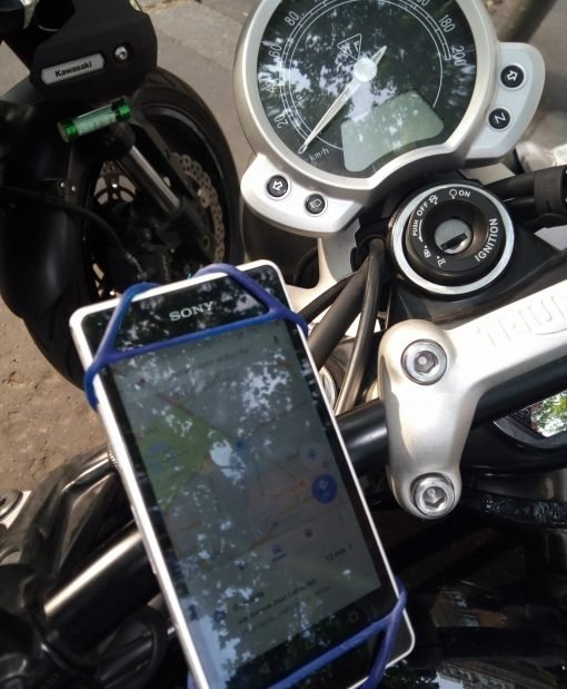 CYCLYK, anneau de fixation d'un smartphone sur un guidon de deux roues